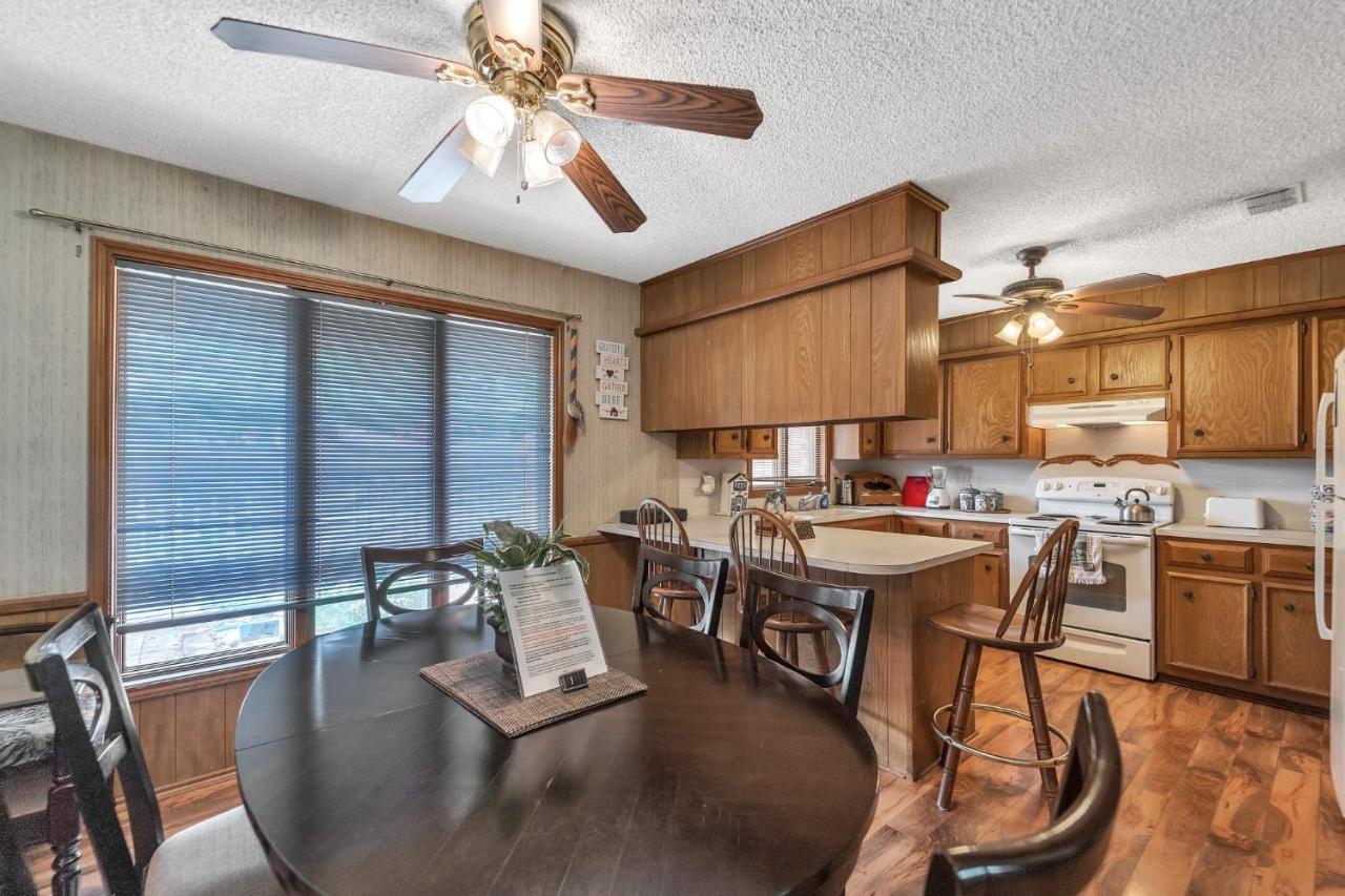 Homestead House - In Shadow Hills Golf Course Division Home Lubbock Extérieur photo