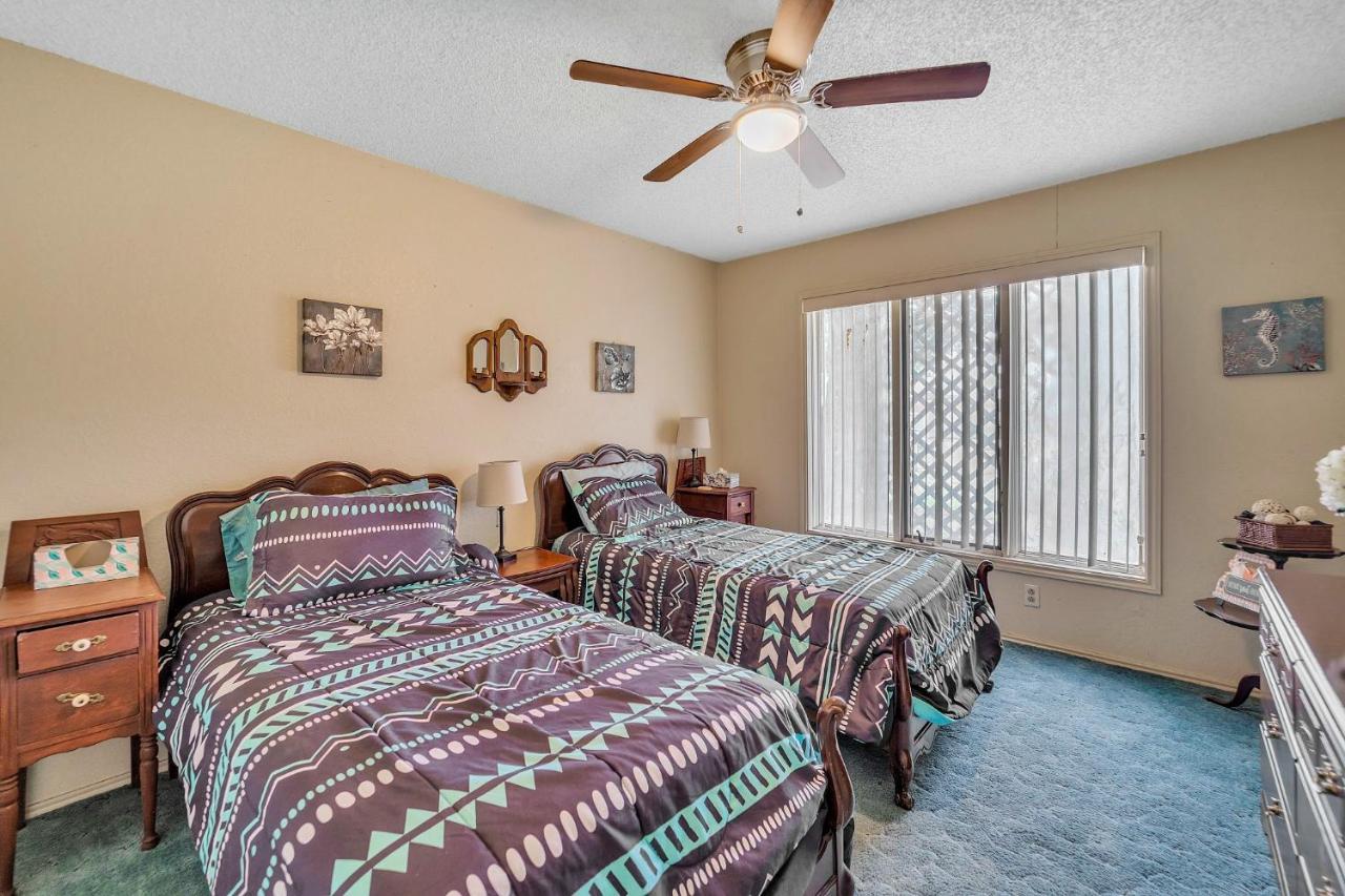 Homestead House - In Shadow Hills Golf Course Division Home Lubbock Extérieur photo