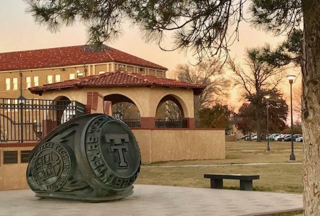 Homestead House - In Shadow Hills Golf Course Division Home Lubbock Extérieur photo